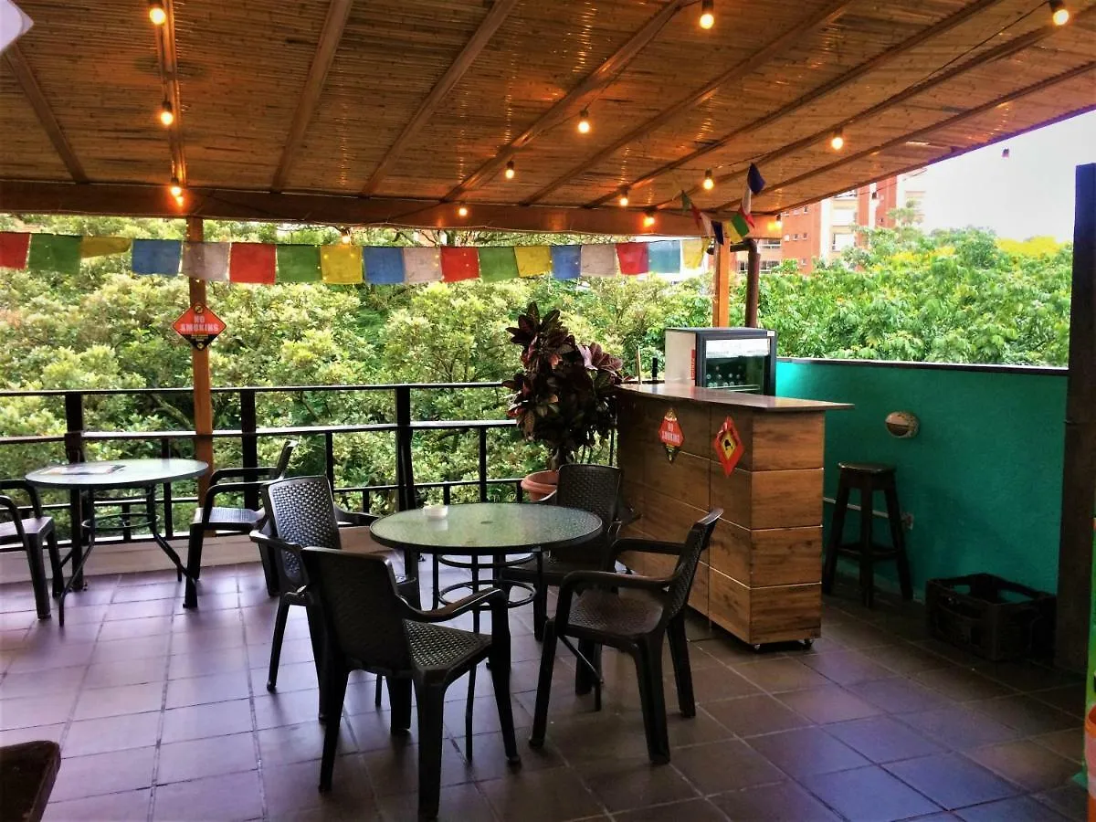 Casa Kiwi Hostel Medellin 2*,