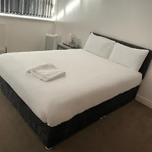  Guest house Apartment In Central Wakefield United Kingdom