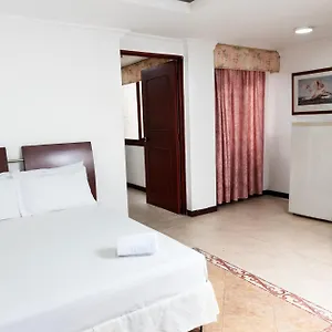 https://plaza-de-las-americas.cali-hotels.com